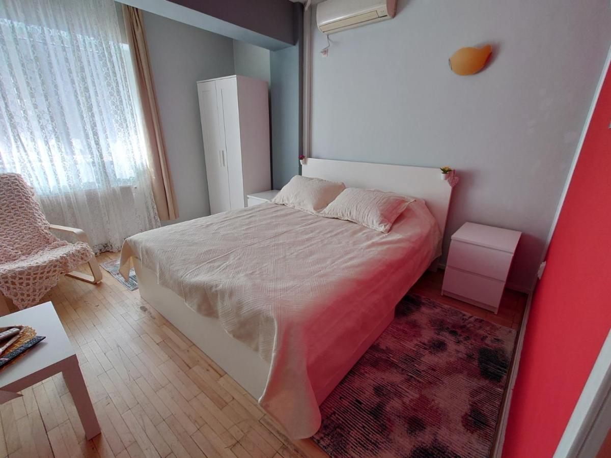 Andreea'S Apartments-Old Town Bucharest Exterior photo